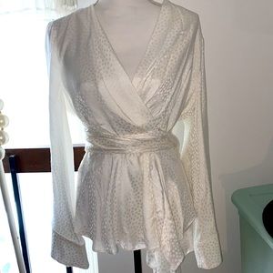 BCBGmaxazria kimono wrap style blouse size small NWT